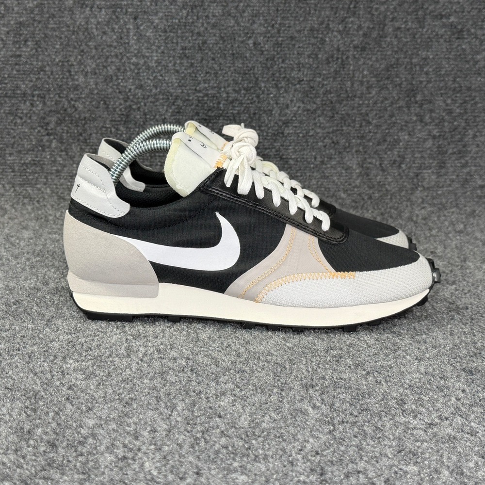 Nike Daybreak Type SE Athletic Shoes Men's 7.5 Black Grey Fog Retro Run Running